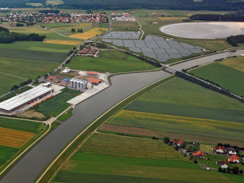 Güterhafen_und_Gewerbegebiet_An_der_Lände_Luftaufnahme